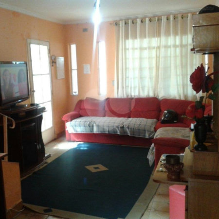 Sobrado à venda com 2 quartos em Parada Inglesa, São Paulo, SP