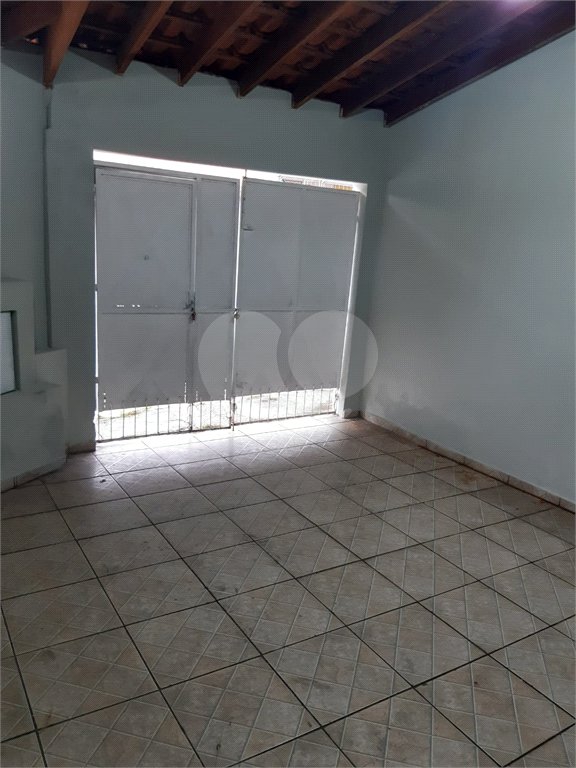 Casa à venda com 3 quartos, sendo 1 suíte, em Jardim São Judas Tadeu, Salto, SP