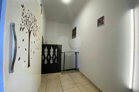 Casa à venda com 2 suítes no condomínio Pila, São Paulo - SP