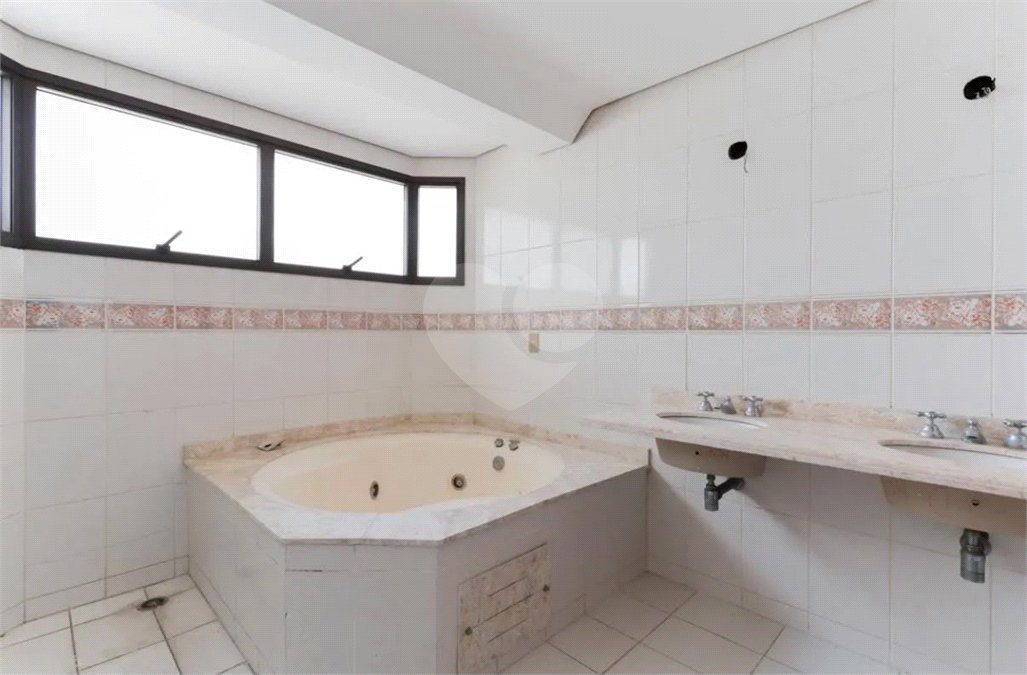 Apartamento à venda com 4 suítes em Santana, São Paulo, SP