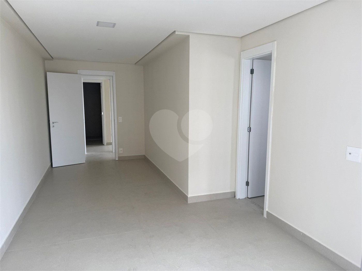 Apartamento à venda com 3 suítes em Tucuruvi, São Paulo, SP