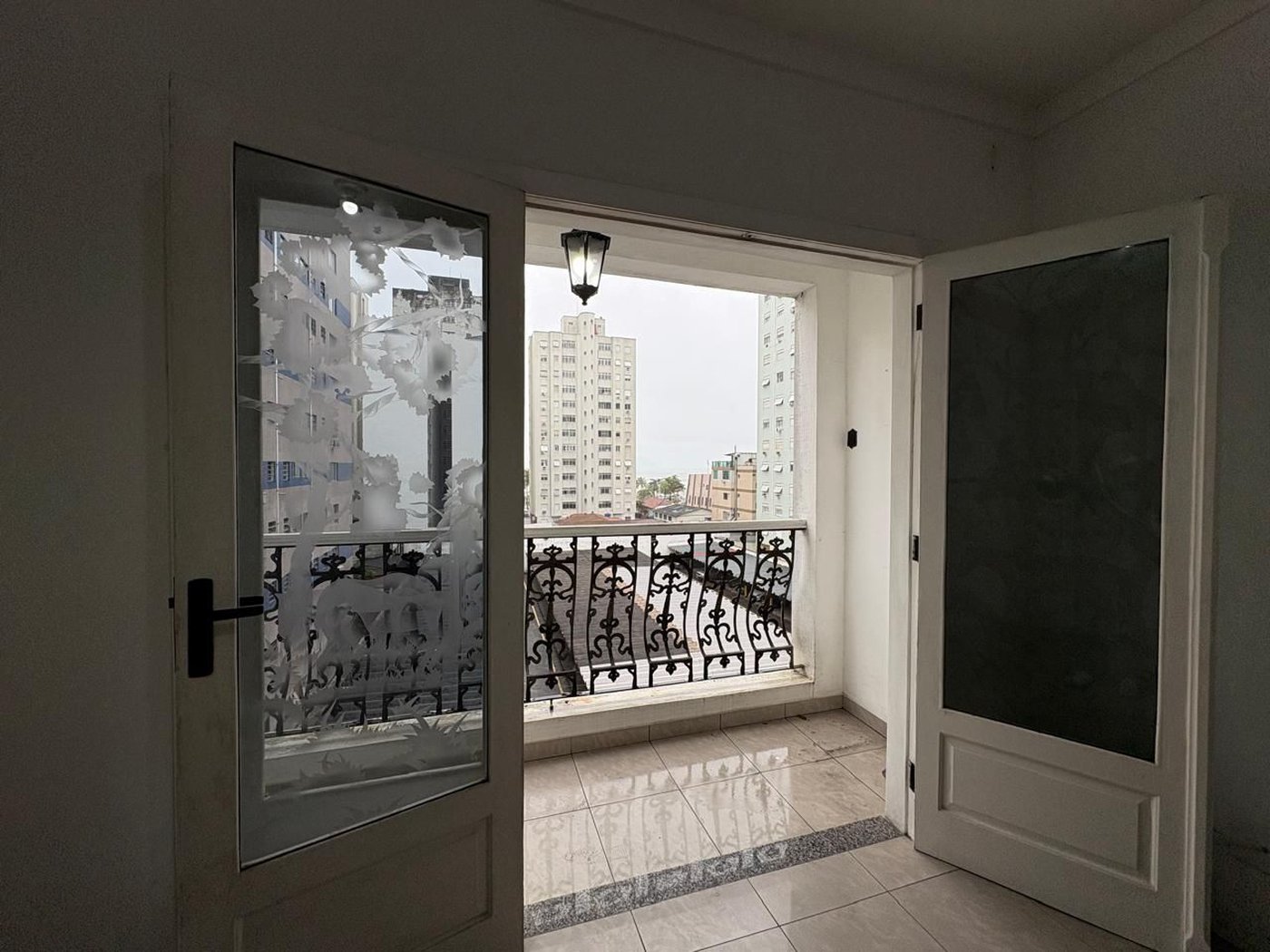 Apartamento com 2 dormitórios à venda, 85 m² por R$ 458.000,00 - Itararé - São Vicente/SP