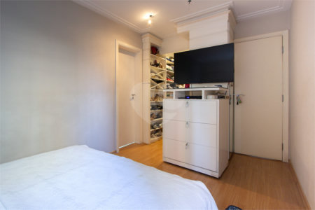 Apartamento à venda com 3 suítes em Vila Andrade, São Paulo, SP