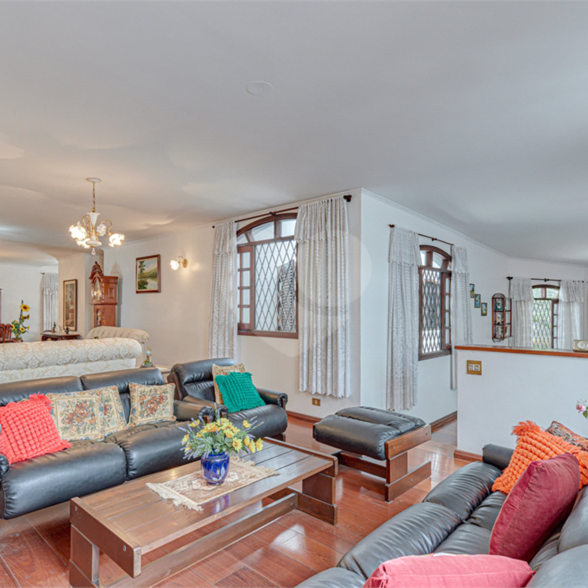 Casa Térrea à venda com 4 quartos, sendo 1 suíte, em Jardim Prudência, São Paulo, SP