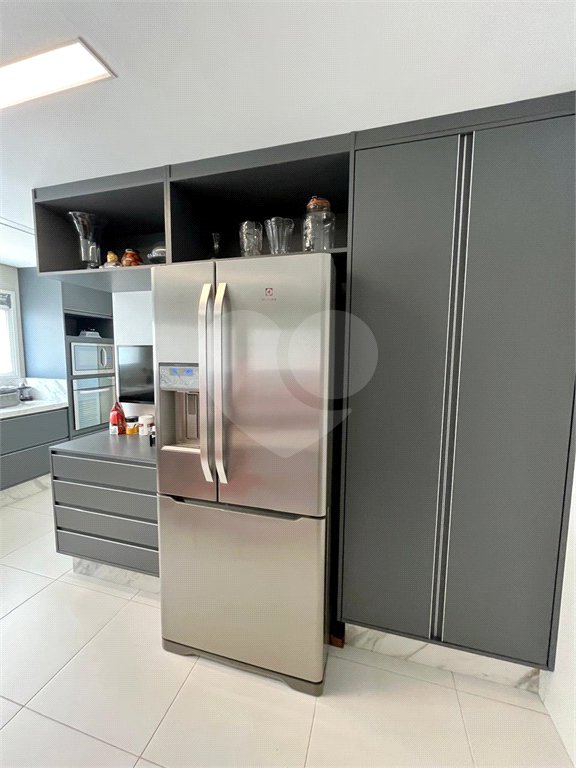 Apartamento à venda com 4 quartos, sendo 3 suítes, em Morumbi, São Paulo, SP