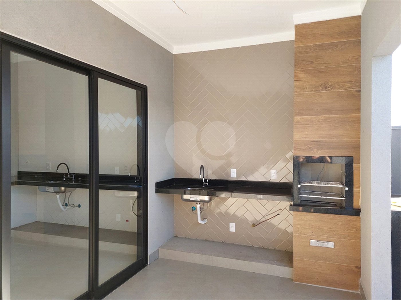 Casa à venda com 3 suítes no condomínio Terras de Santa Martha, Ribeirão Preto - SP