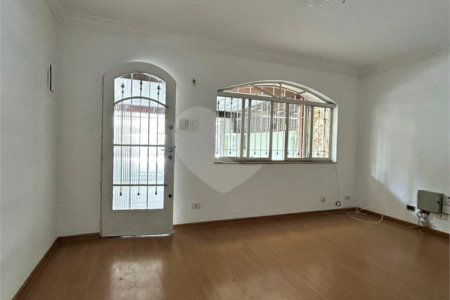 Sobrado à venda com 2 quartos em Barra Funda, São Paulo, SP