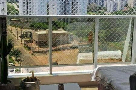 Apartamento à venda com 3 quartos, sendo 1 suíte, em Parque Campolim, Sorocaba, SP