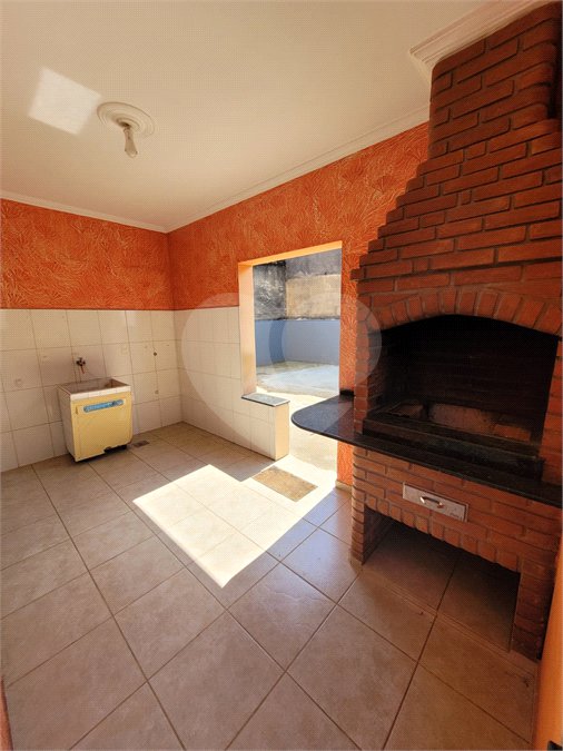 Sobrado à venda com 3 quartos, sendo 1 suíte, em Jardim Morada do Sol, Indaiatuba, SP