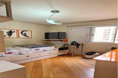 Apartamento à venda com 3 quartos, sendo 1 suíte, em Planalto Paulista, São Paulo, SP