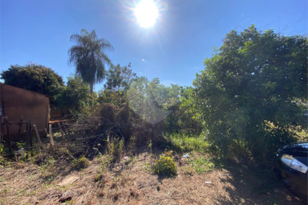 Terreno à venda em Jardim Ivone 1ª Seção, Ponta Porã, MS
