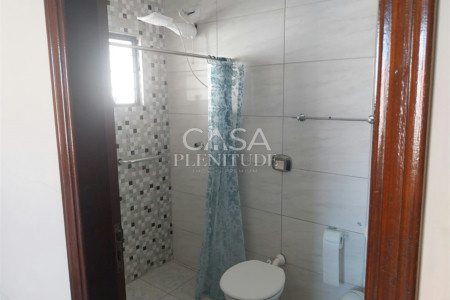 Casa à venda com 3 quartos, sendo 1 suíte, em Jardim Leocádia, Sorocaba, SP