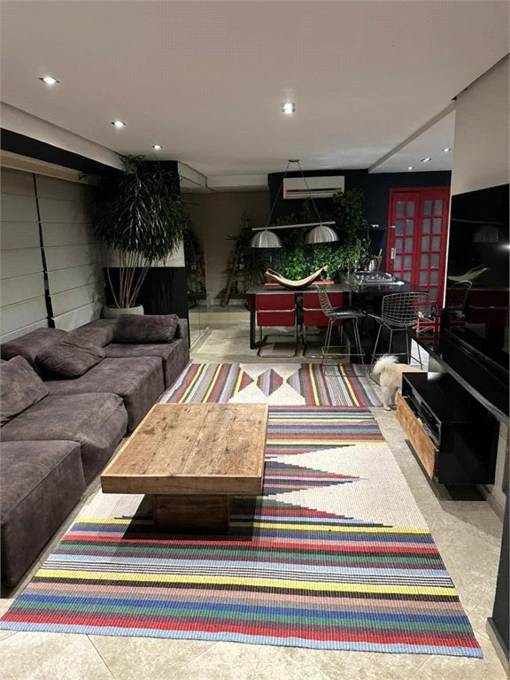 Cobertura à venda com 3 quartos, sendo 1 suíte, em Vila Andrade, São Paulo, SP