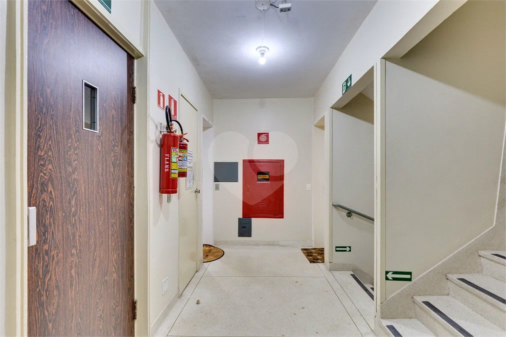 Apartamento à venda com 4 quartos, sendo 1 suíte, em Jardim Marajoara, São Paulo, SP