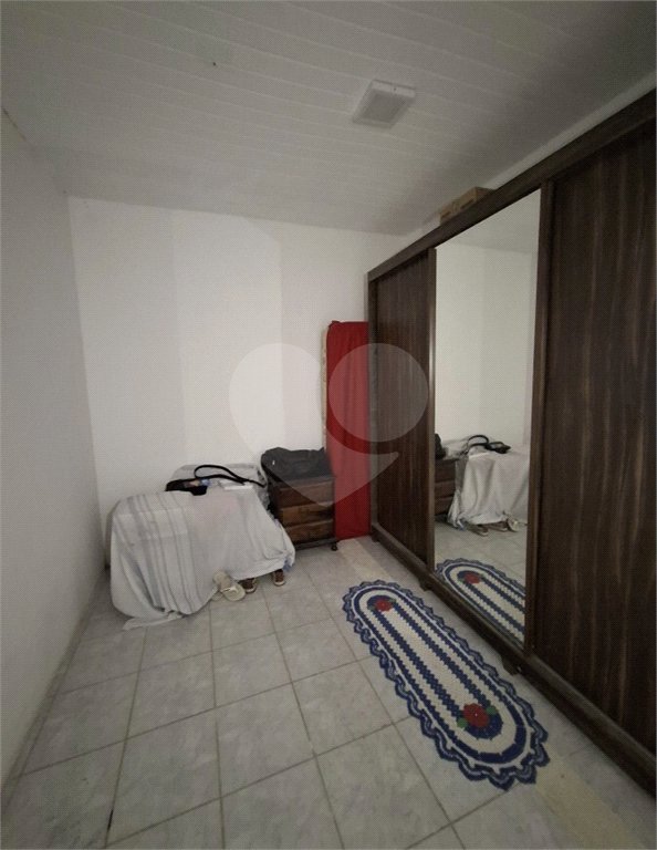 Casa à venda com 6 quartos, sendo 1 suíte,  em Vila Vitória, Mogi das Cruzes, SP