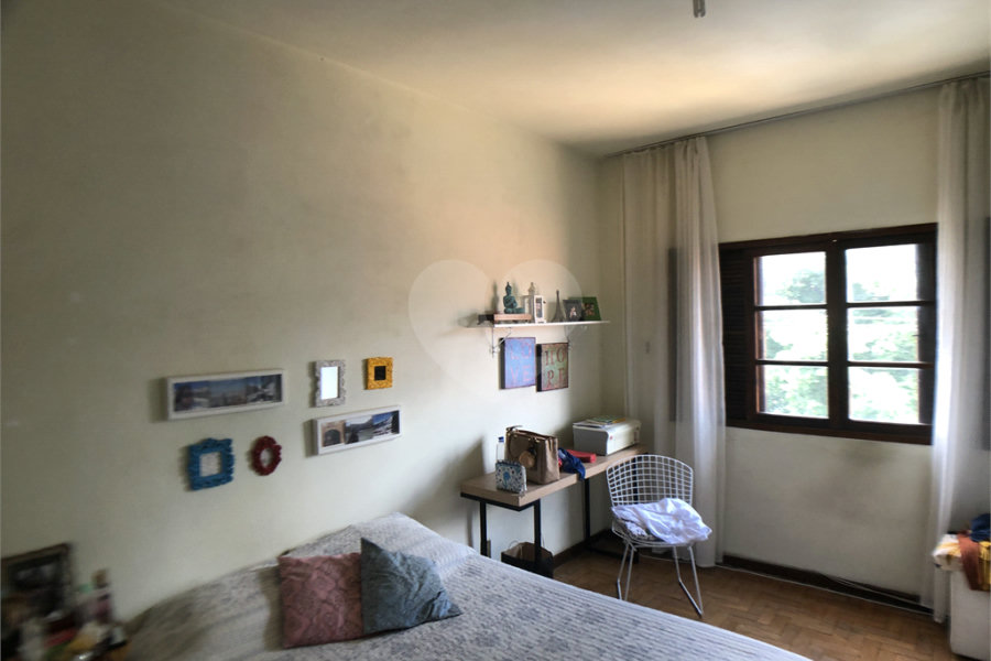Sobrado à venda com 3 quartos em Santana, São Paulo, SP