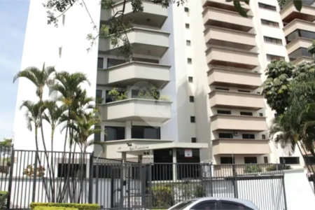 Apartamento à venda com 4 quartos, sendo 1 suíte, em Vila Alexandria, São Paulo, SP