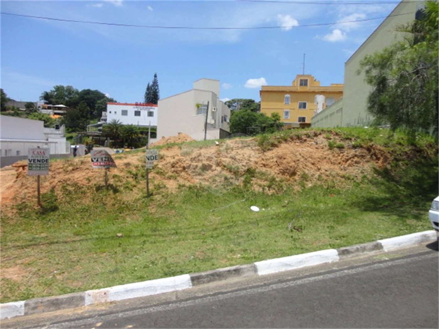 Terreno à venda no Centro, Vinhedo, SP