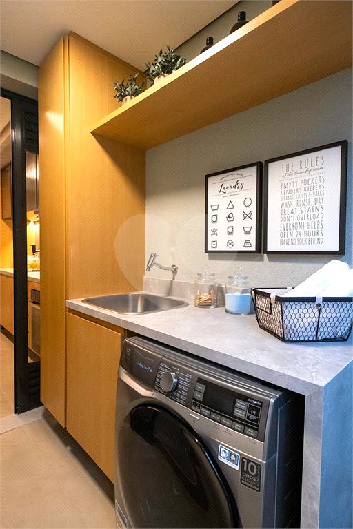 Apartamento à venda com 2 quartos, sendo 1 suíte, em Pinheiros, São Paulo, SP