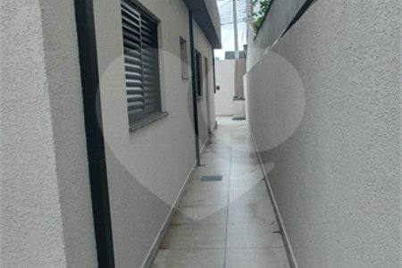 Casa Térrea à venda com 3 quartos, sendo 1 suíte,  em Nova Cerejeira, Atibaia, SP