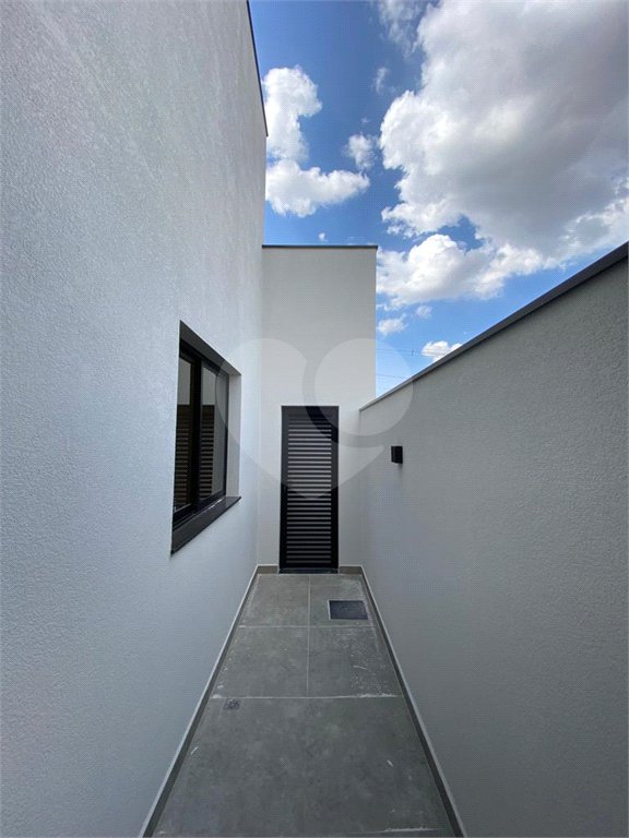 Casa à venda com 2 quartos, sendo 1 suíte, no condomínio Residencial Villagio Wanel, Sorocaba - SP