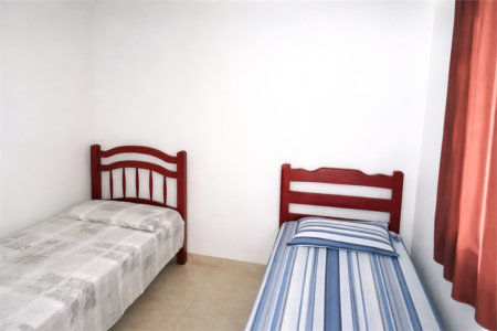 Casa à venda com 3 quartos, sendo 1 suíte, em Éden, Sorocaba, SP