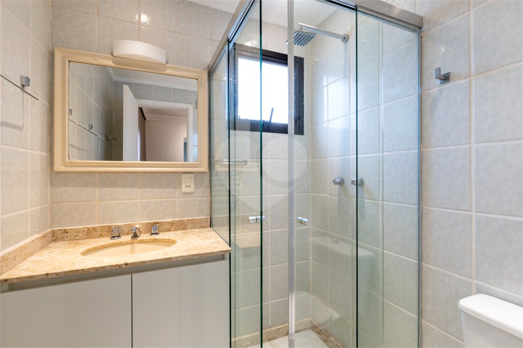 Apartamento à venda com 3 suítes em Vila Nova Conceição, São Paulo, SP