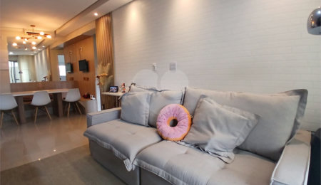 Apartamento à venda com 2 quartos, sendo 1 suíte,  em Bairro do Cambará, São Roque, SP