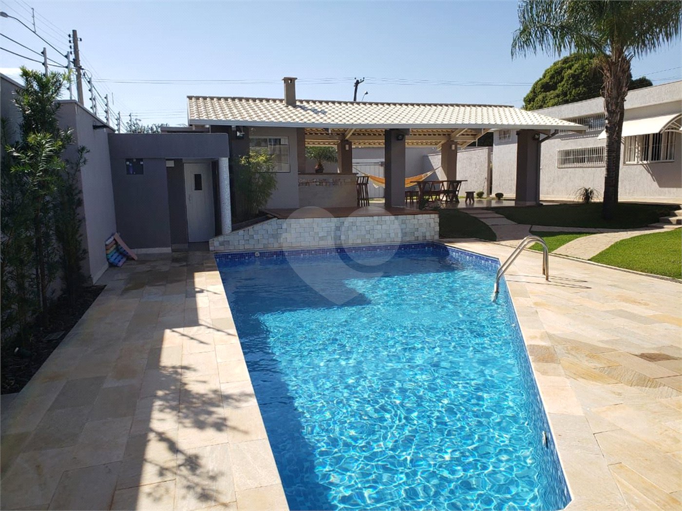 Casa à venda com 3 suítes em Vila Harmonia, Araraquara, SP