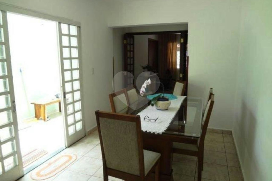 Sobrado à venda com 3 quartos, sendo 1 suíte, em Imirim, São Paulo, SP