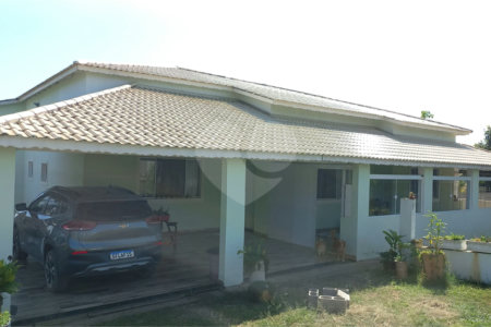 Casa à venda com 3 suítes no condomínio Chacara Castelo, Sorocaba - SP