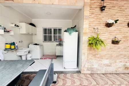 Casa à venda com 3 quartos, sendo 1 suíte, em Campo Grande, Rio de Janeiro, RJ