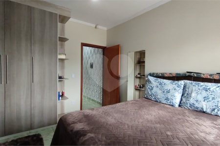 Casa à venda com 2 quartos, sendo 1 suíte, em Jardim São Lourenzo, Sorocaba, SP
