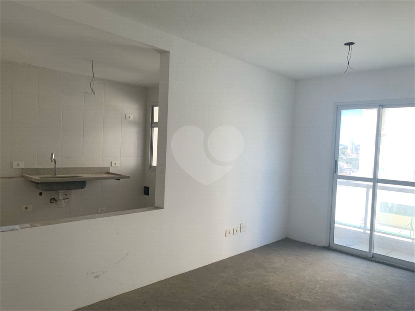 Apartamento à venda com 2 quartos, sendo 1 suíte,  em Vila Mazzei, São Paulo, SP