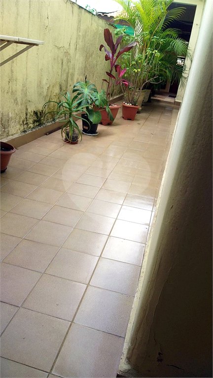 Sobrado à venda com 3 quartos, sendo 1 suíte,  em Parada Inglesa, São Paulo, SP