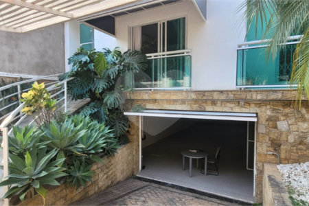 Sobrado à venda com 4 quartos, sendo 2 suítes, em Jardim Franca, São Paulo, SP