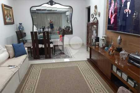 Apartamento à venda com 3 quartos, sendo 1 suíte, em Copacabana, Rio de Janeiro, RJ