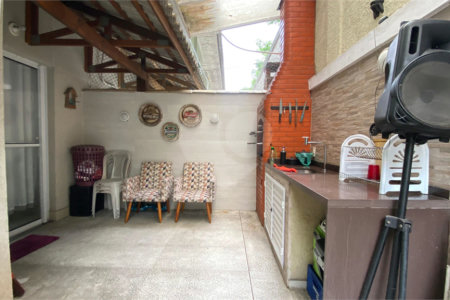 Casa à venda com 3 quartos, sendo 1 suíte, no condomínio Vivant, Rio de Janeiro - RJ
