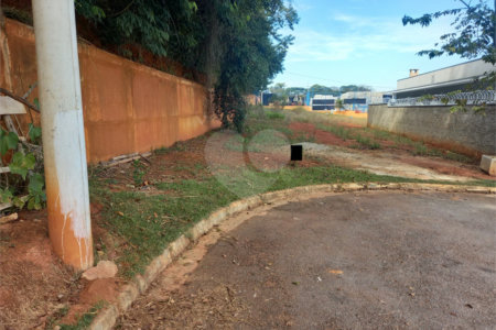 Terreno à venda no Centro, Araçoiaba da Serra, SP
