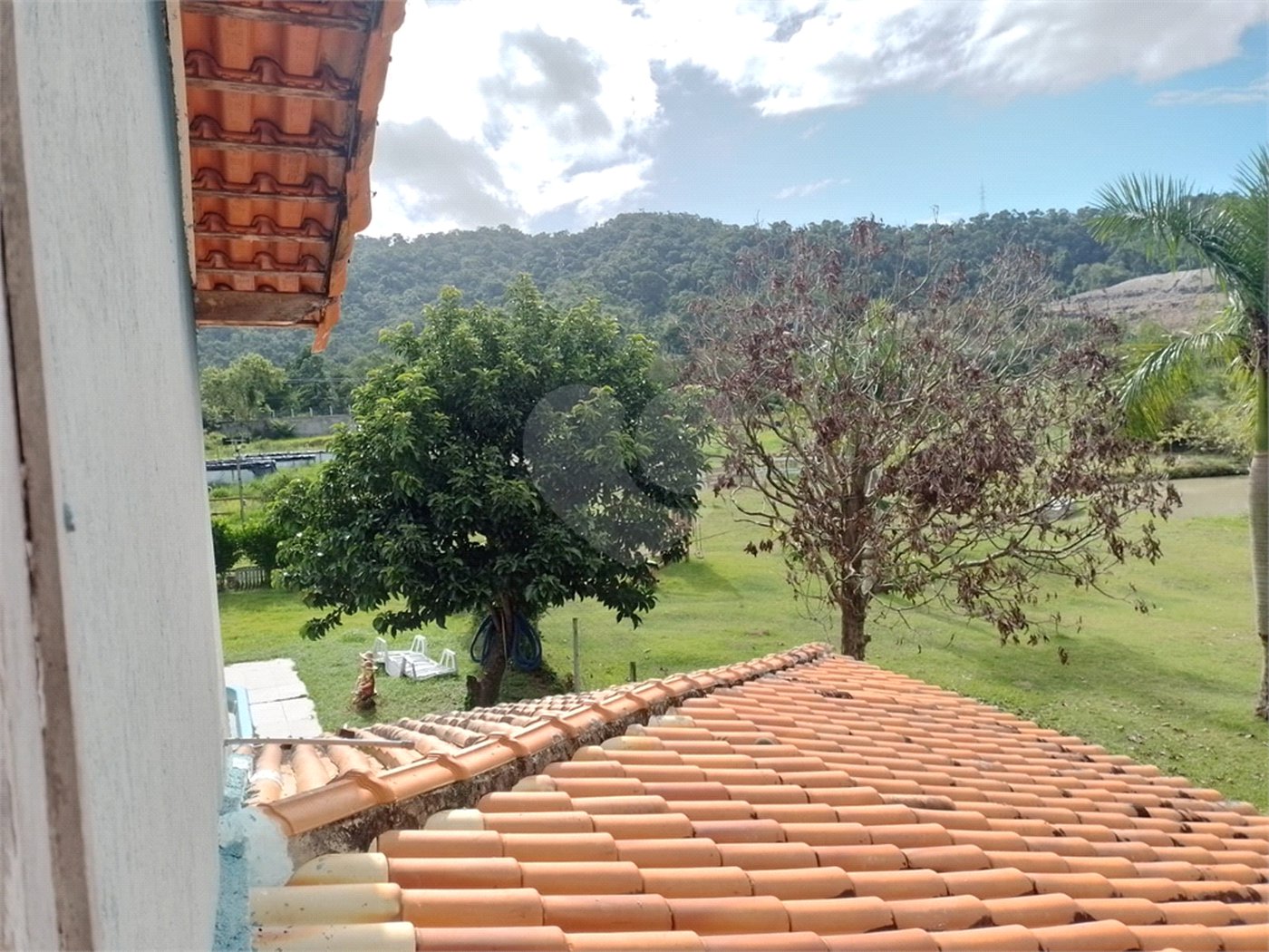 Sítio à venda com 4 quartos, sendo 3 suítes, em Caxito, Maricá, RJ