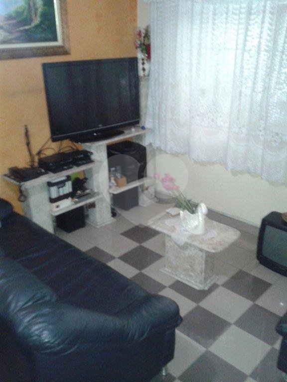 Sobrado à venda com 3 quartos, sendo 1 suíte,  em Jardim do Colégio (zona Norte), São Paulo, SP