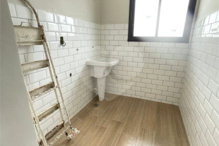 Casa à venda com 3 suítes em Jardim dos Pinheiros, Atibaia, SP