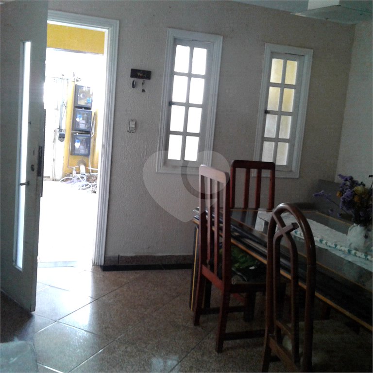 Casa à venda com 7 quartos, sendo 2 suítes, em Água Fria, São Paulo, SP