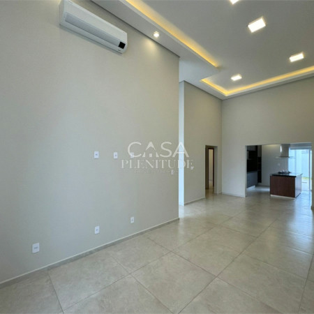 Casa em condomínio à venda com 3 quartos, sendo 1 suíte, em Jardim Residencial Campos do Conde, Sorocaba, SP