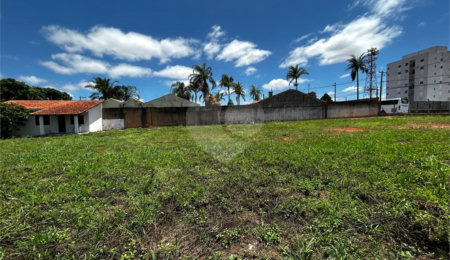 Terreno à venda em Vila Carolina, Itapetininga, SP