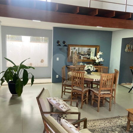 Casa à venda com 2 suítes em Jardim Aclimação, Araraquara, SP