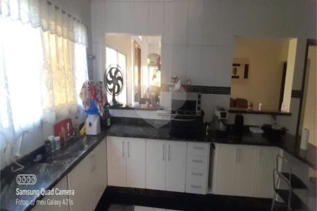 Casa à venda com 4 suítes no condomínio Residencial Vale das Laranjeiras, Indaiatuba - SP