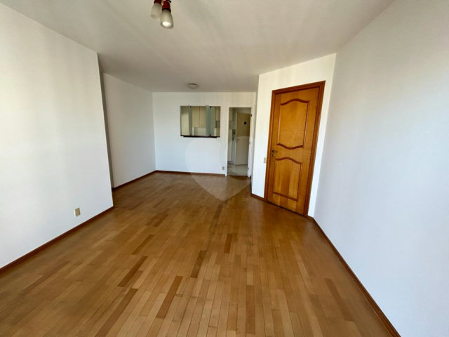 Apartamento para alugar com 3 quartos, sendo 1 suíte,  em Alto da Boa Vista, São Paulo, SP