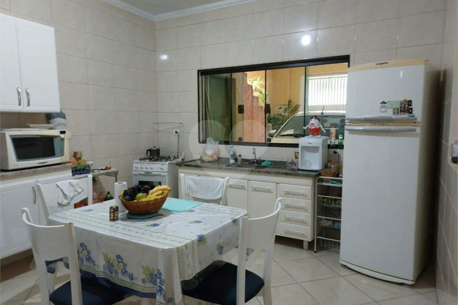 Casa na Vila Prudencia, Pronta para morar.