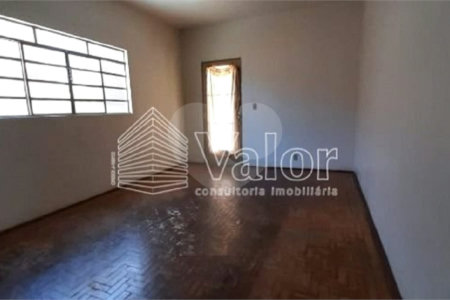 Casa térrea para venda na Vila Carmem .
